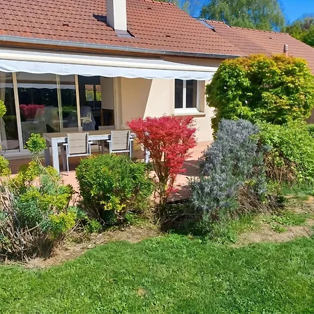 Maison Confortable à Avec Jardin Verdun