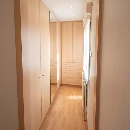 Maison Confortable à Avec Jardin Hébergement de vacances